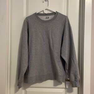 Grey sweatshirt